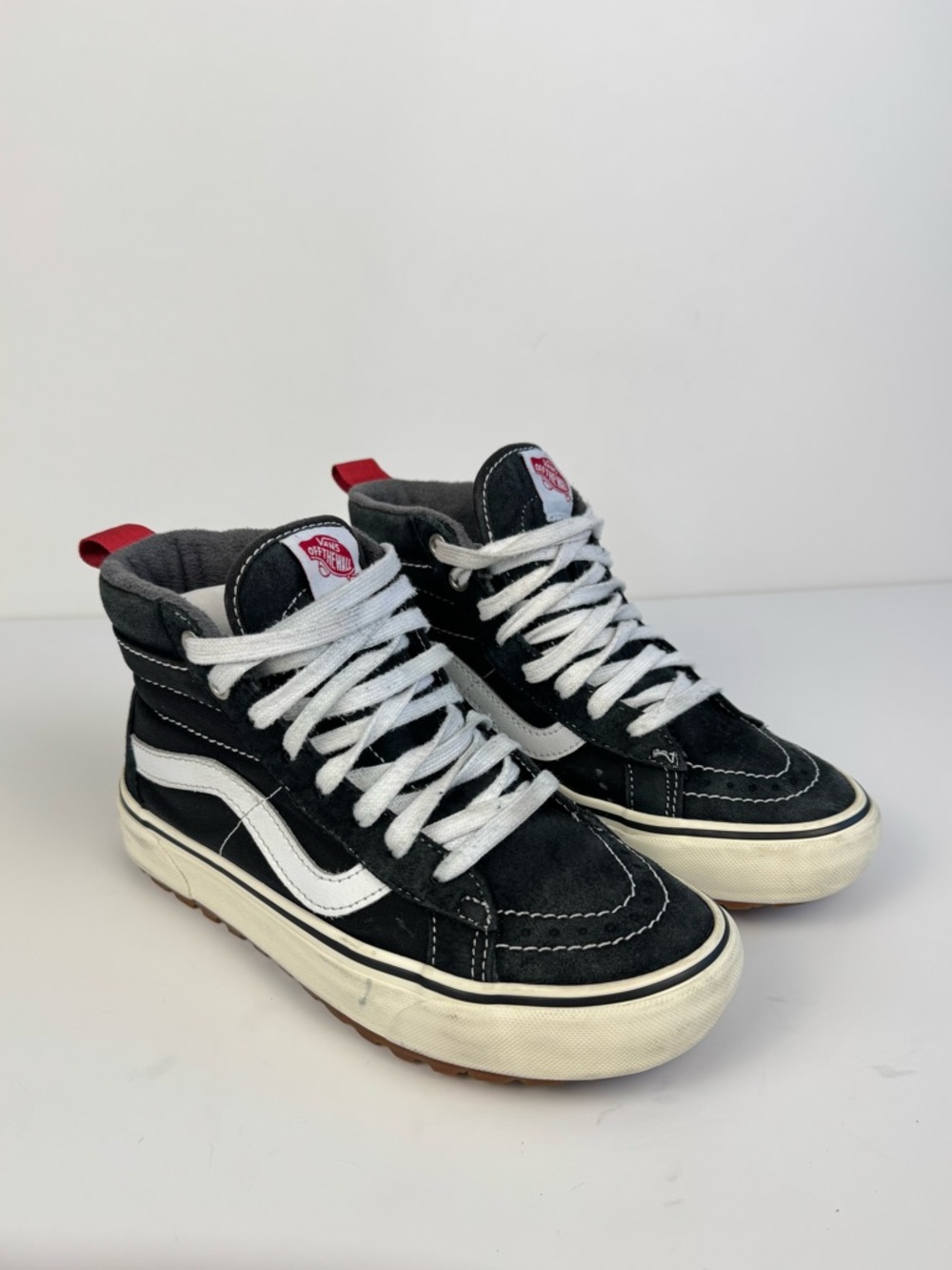 VANS SK8-Hi MTE-1 Skate - Walking Shoes Size 7 W - Picture 3 of 9